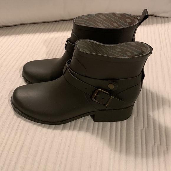 Lucky Brand Women’s Minimalist Ankle Rain Boots SZ 9 - Picture 2 of 13